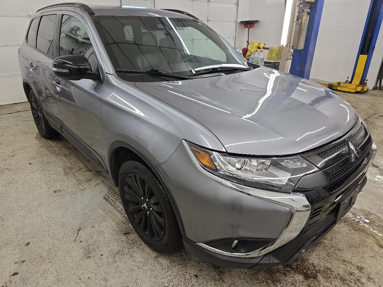 Mitsubishi Outlander SE 2020