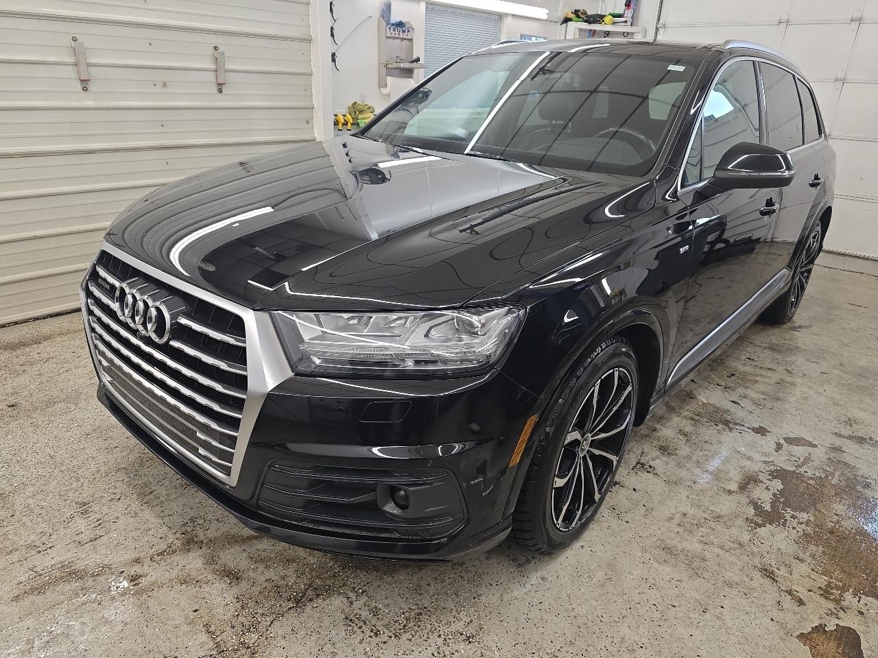 2017 Audi Q7 TECHNIK S-LINE
