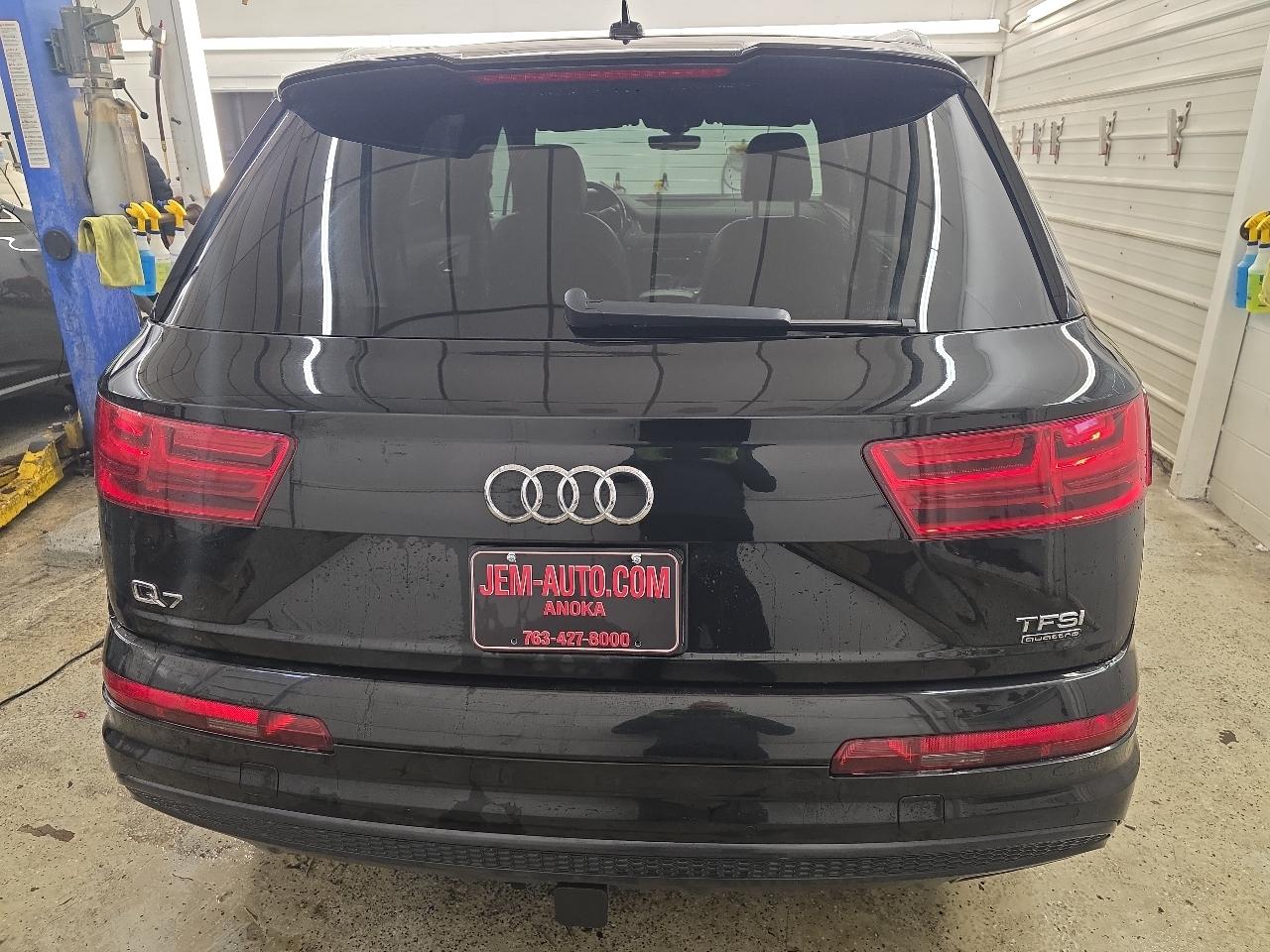 Audi Q7  2017