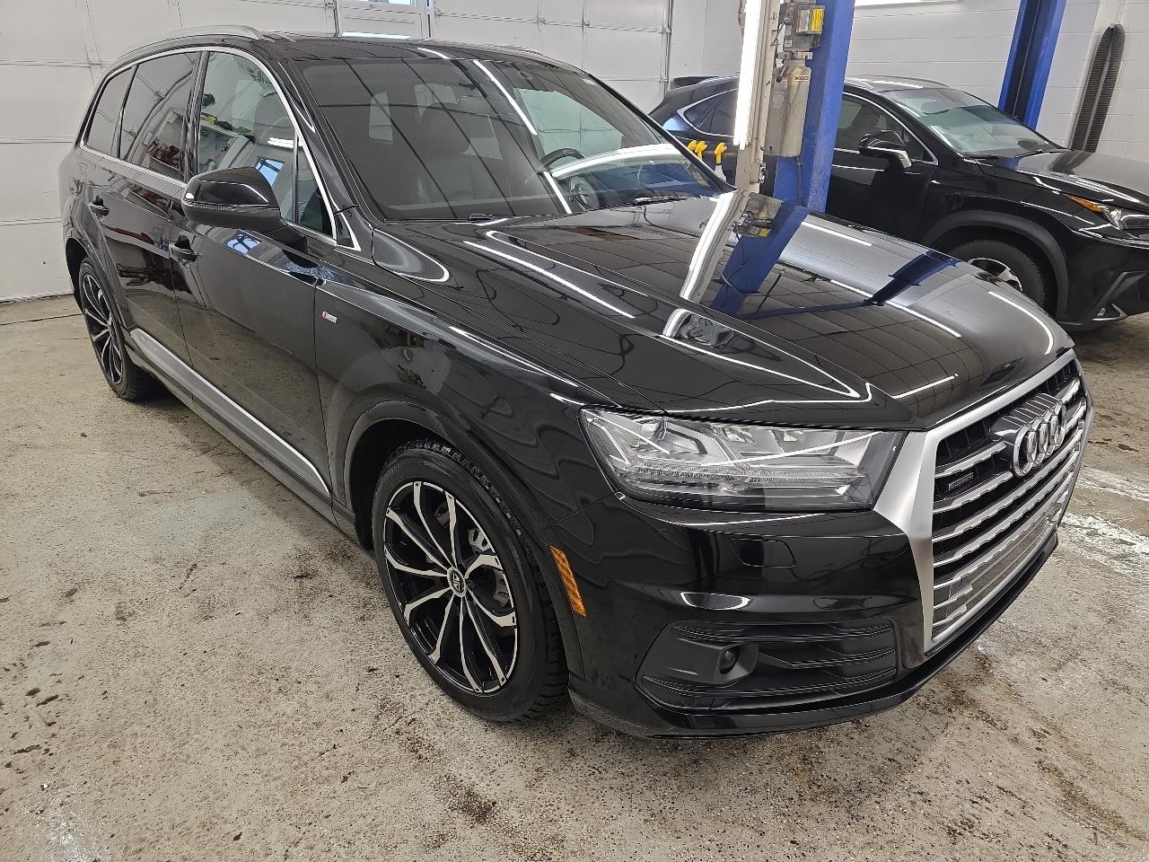 Audi Q7  2017