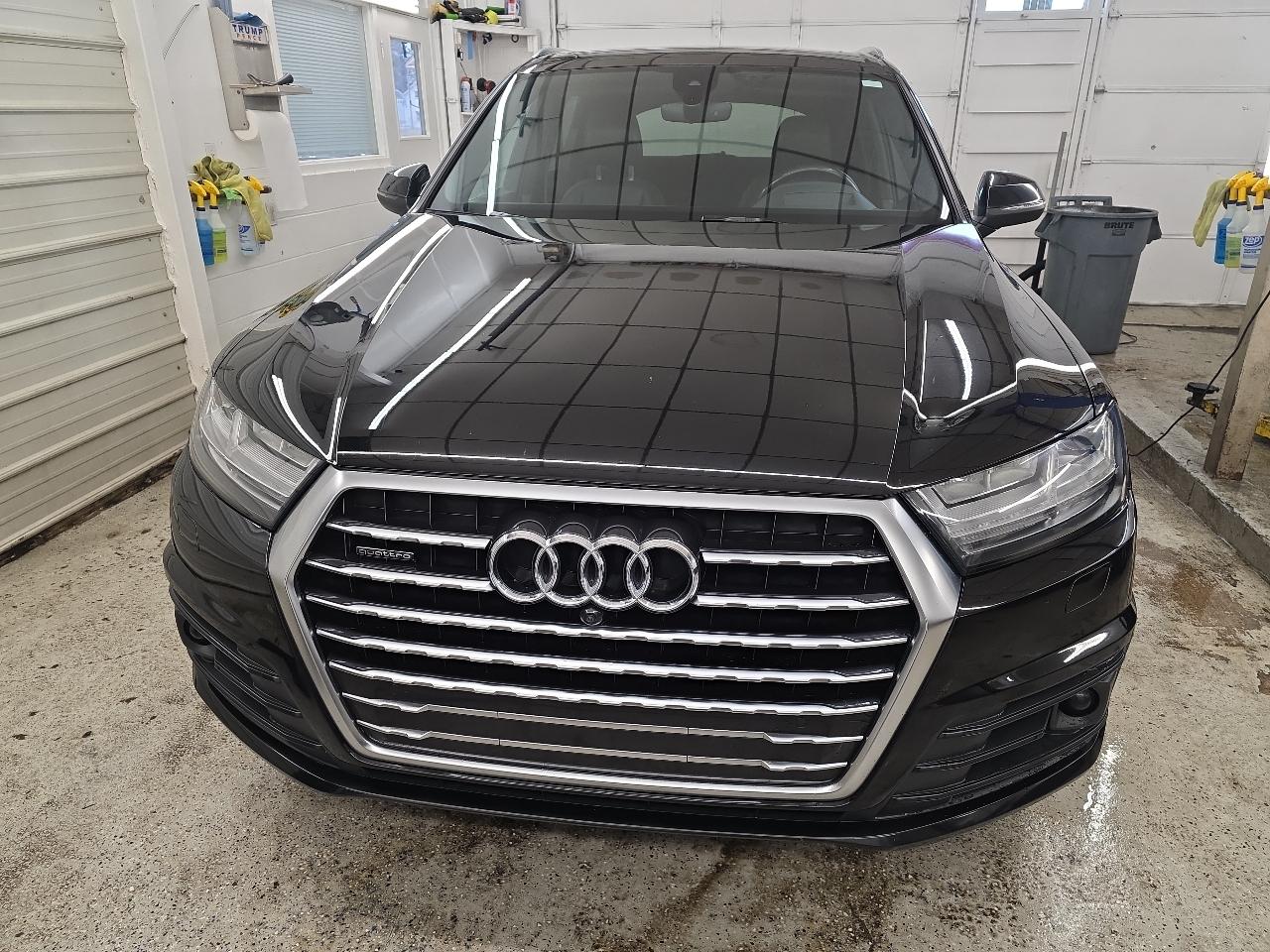 Audi Q7  2017
