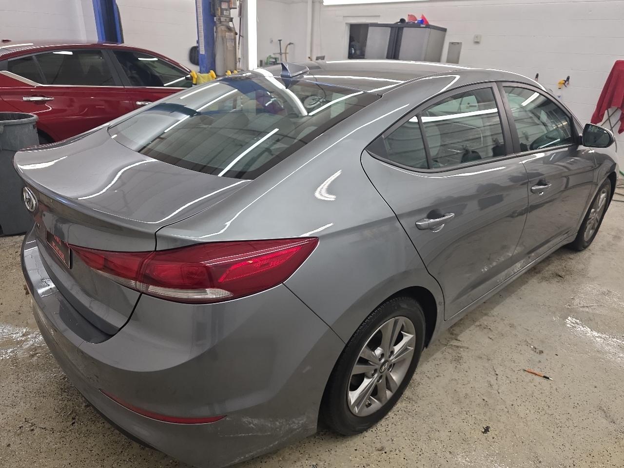 Hyundai Elantra SEL 2018