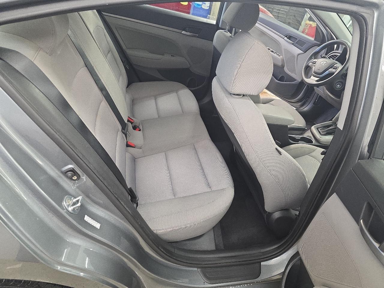 Hyundai Elantra SEL 2018