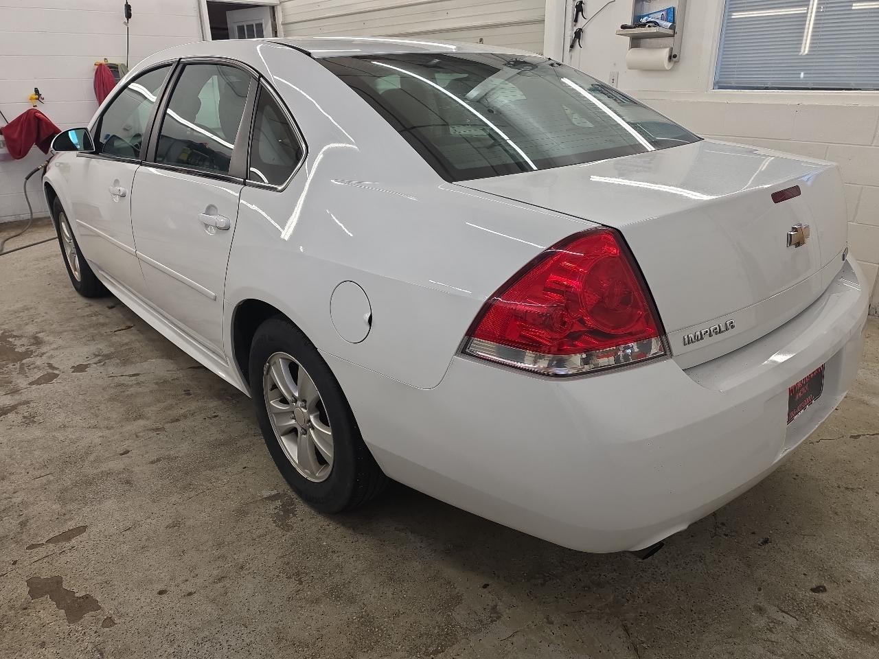 Chevrolet Impala LS 2012