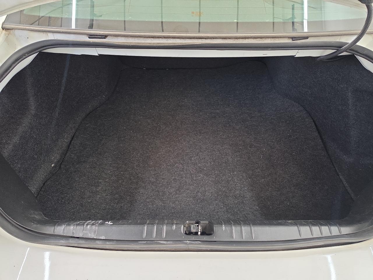 Chevrolet Impala LS 2012