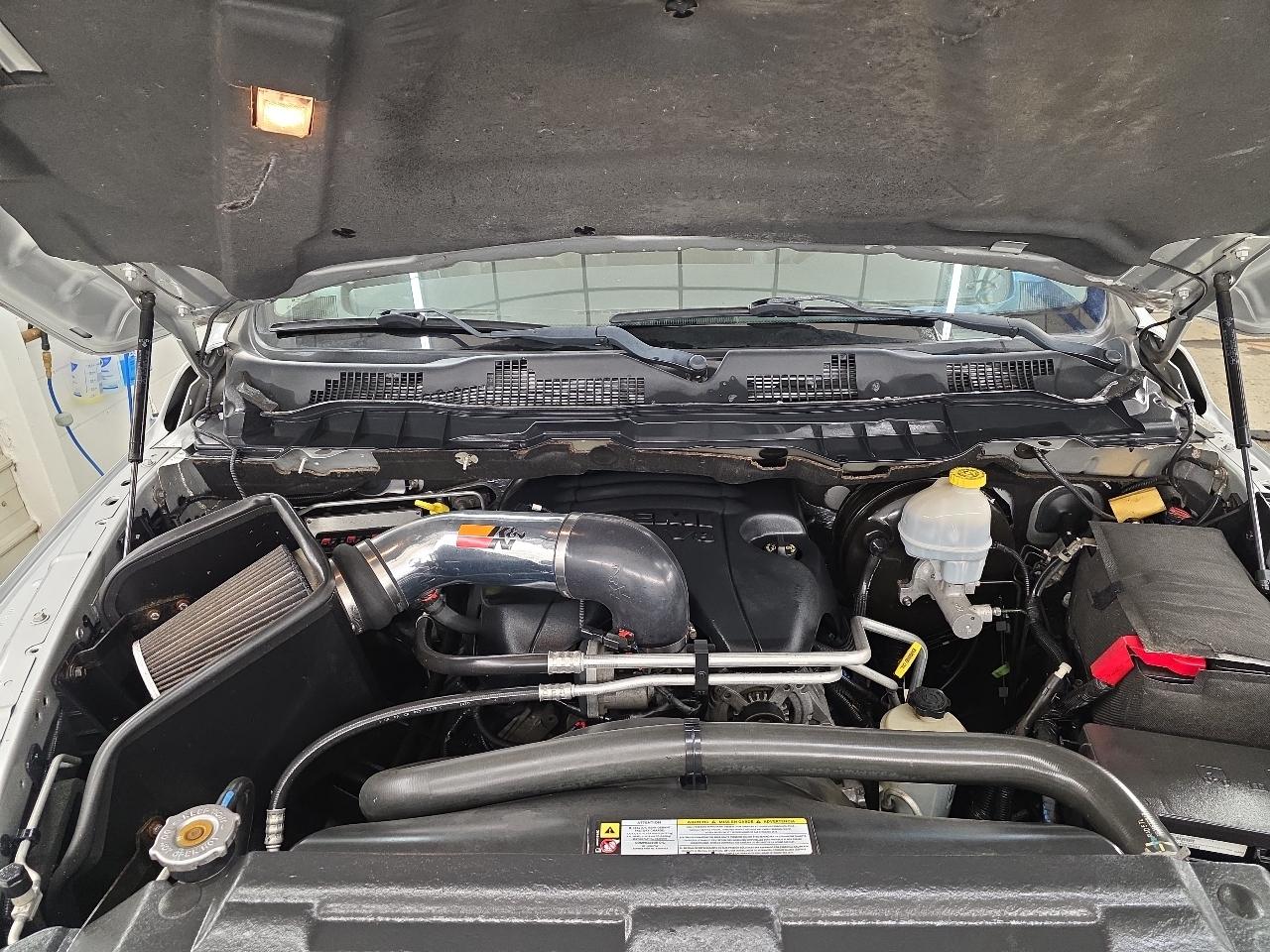 Dodge 1500 4WD Crew Cab 140.5" Sport 2010