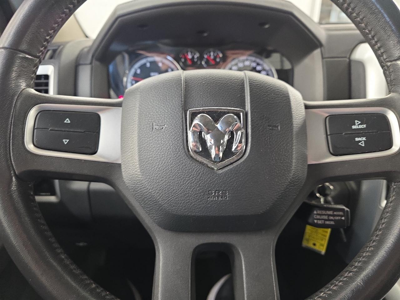 Dodge 1500 4WD Crew Cab 140.5" Sport 2010