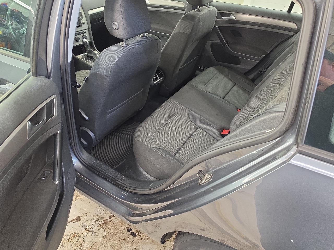 Volkswagen Golf SportWagen TSI SE 6A 2017