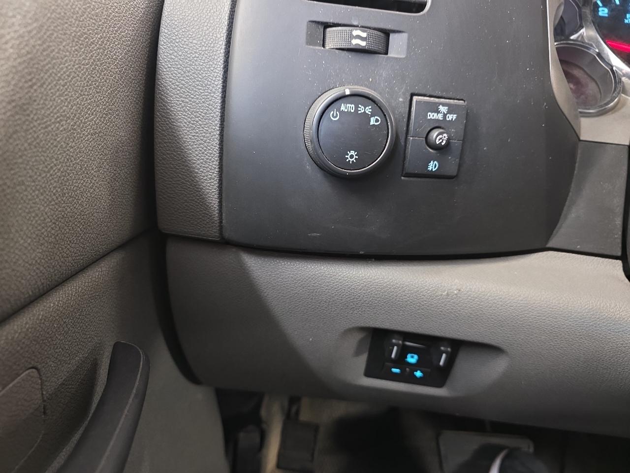 GMC Sierra 2500HD Work Truck Long Box 2WD 2013