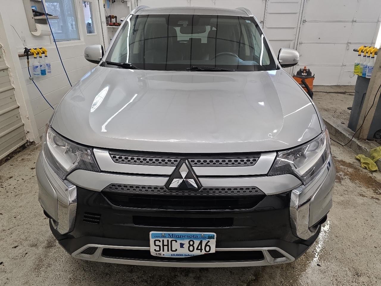 Mitsubishi Outlander SE 2020