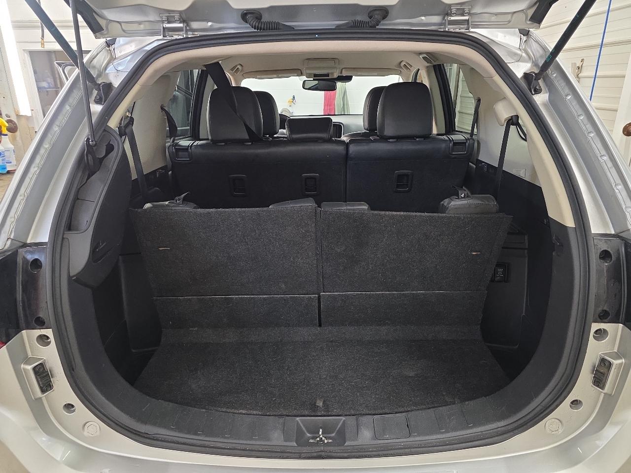 Mitsubishi Outlander SE 2020