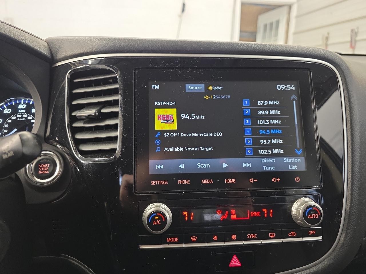 Mitsubishi Outlander SE 2020