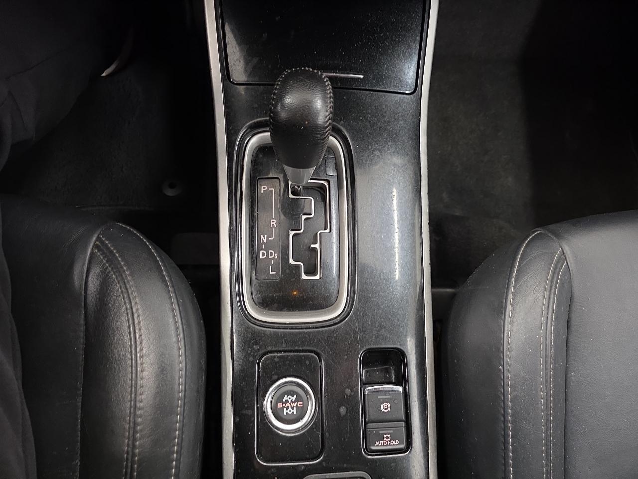 Mitsubishi Outlander SE 2020