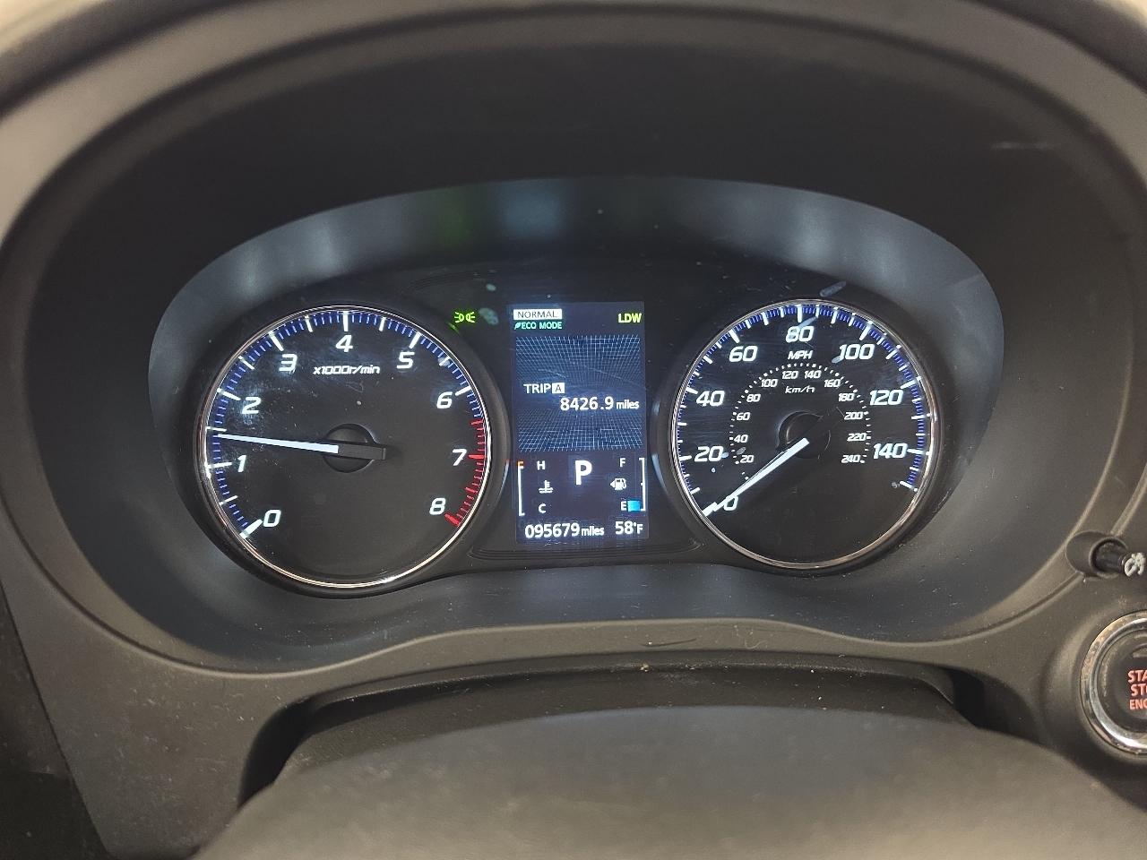 Mitsubishi Outlander SEL 4D SUV AWD 2020