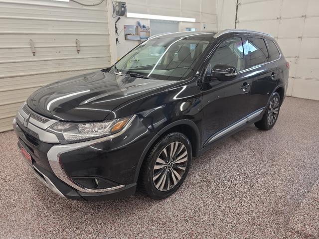 Black 2020 Mitsubishi Outlander SUV / Crossover All-Wheel Drive Automatic