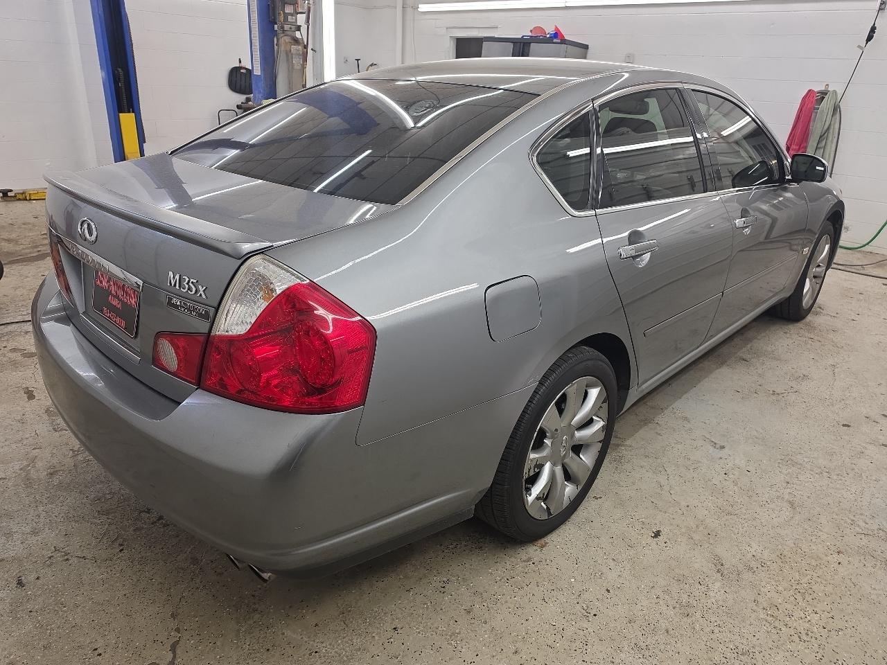 Infiniti G35 Sedan x AWD 2007