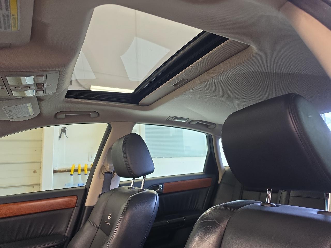 Infiniti G35 Sedan x AWD 2007