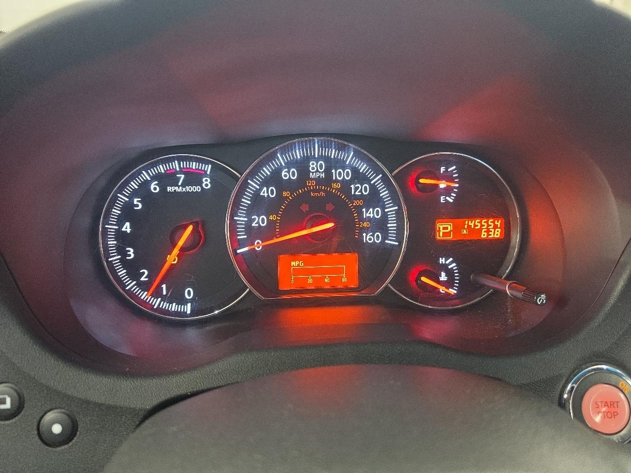 Nissan Maxima SV 2010