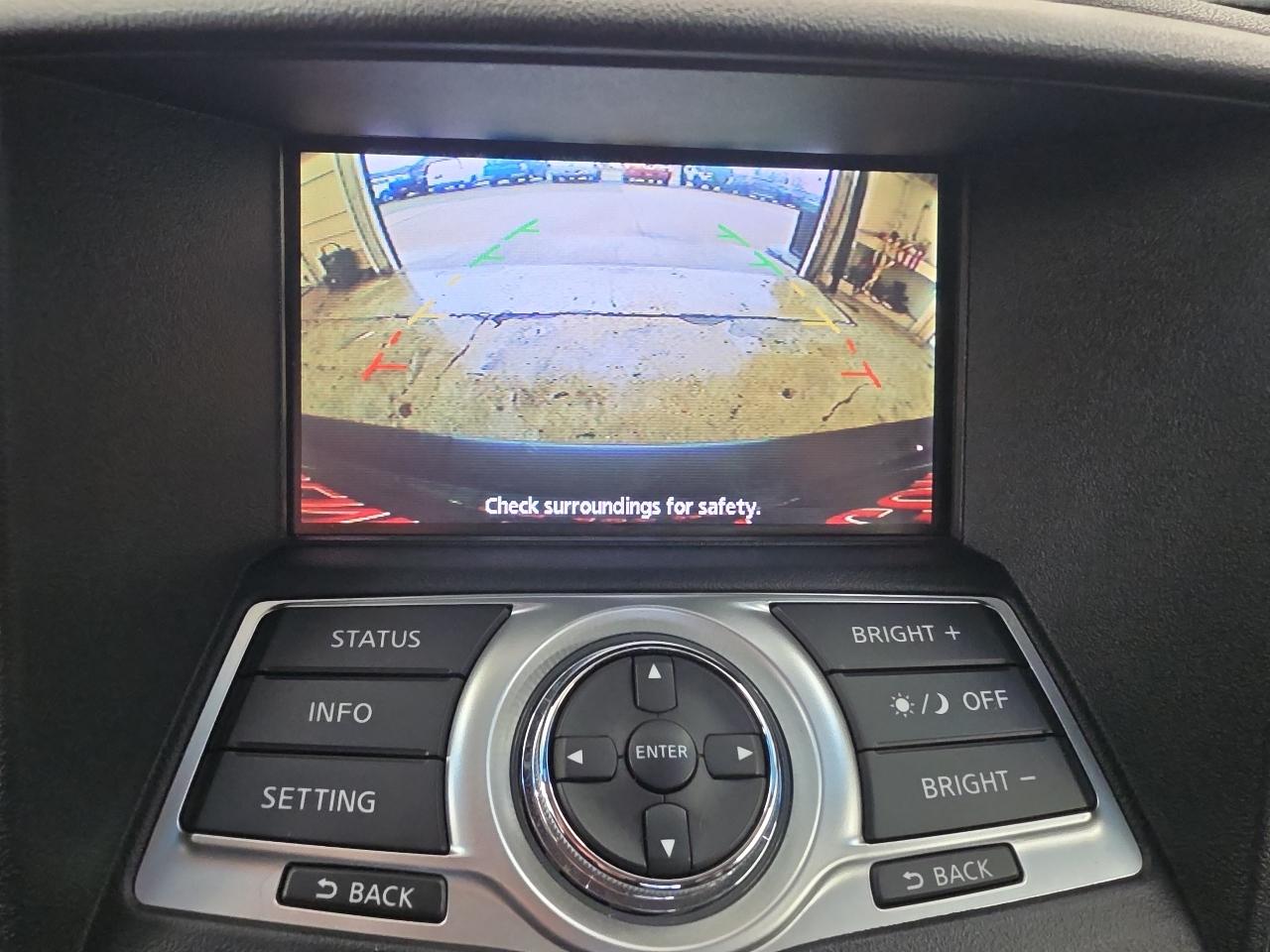 Nissan Maxima SV 2010