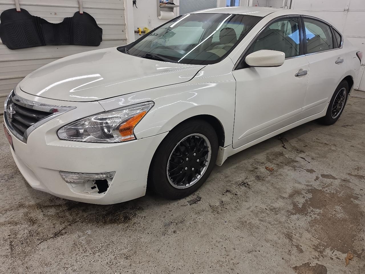 Nissan Altima 2.5 SL 2014