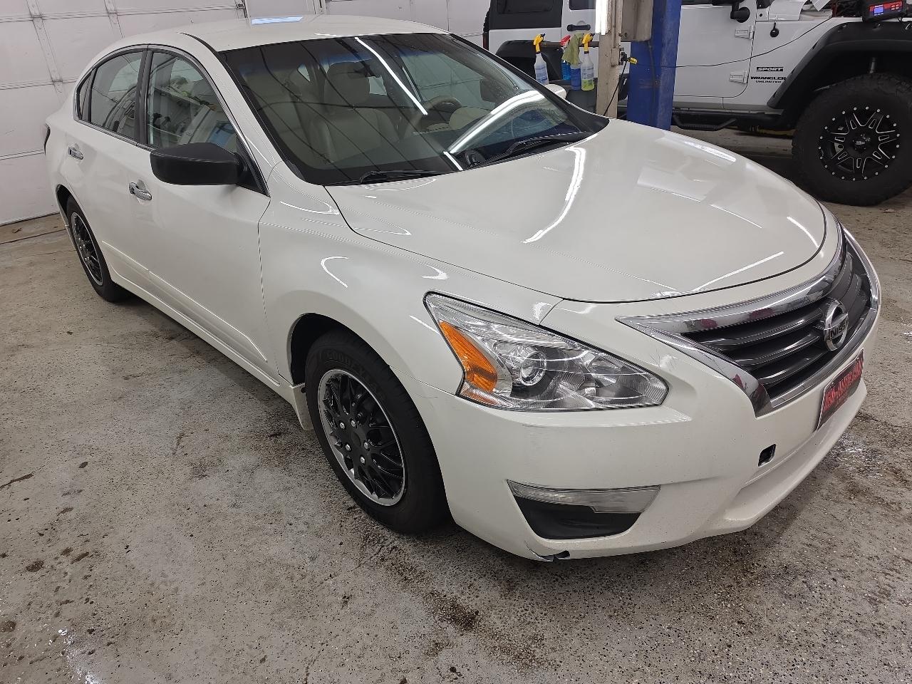 Nissan Altima 2.5 SL 2014