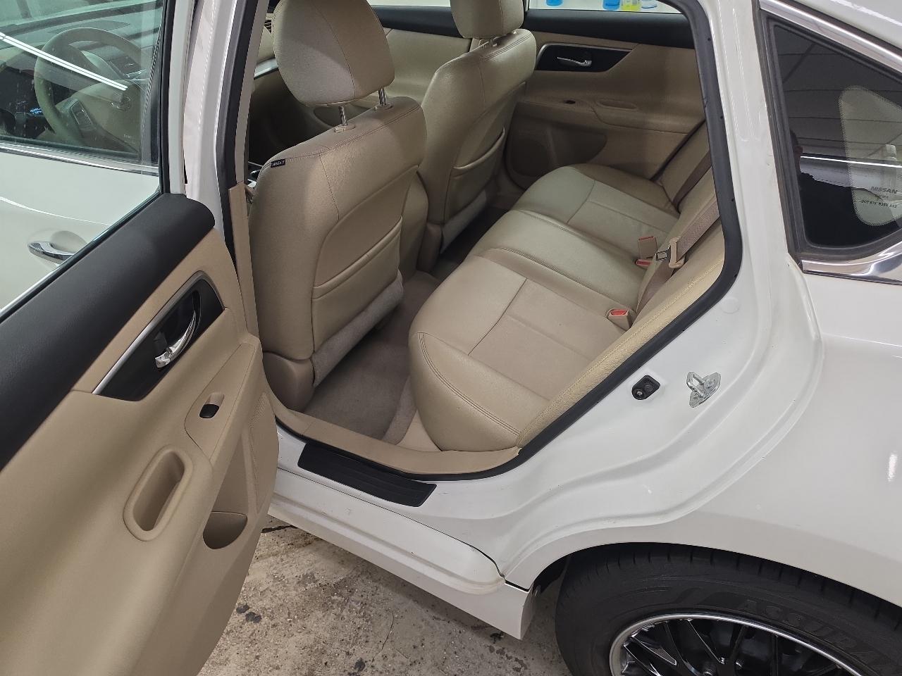 Nissan Altima 2.5 SL 2014