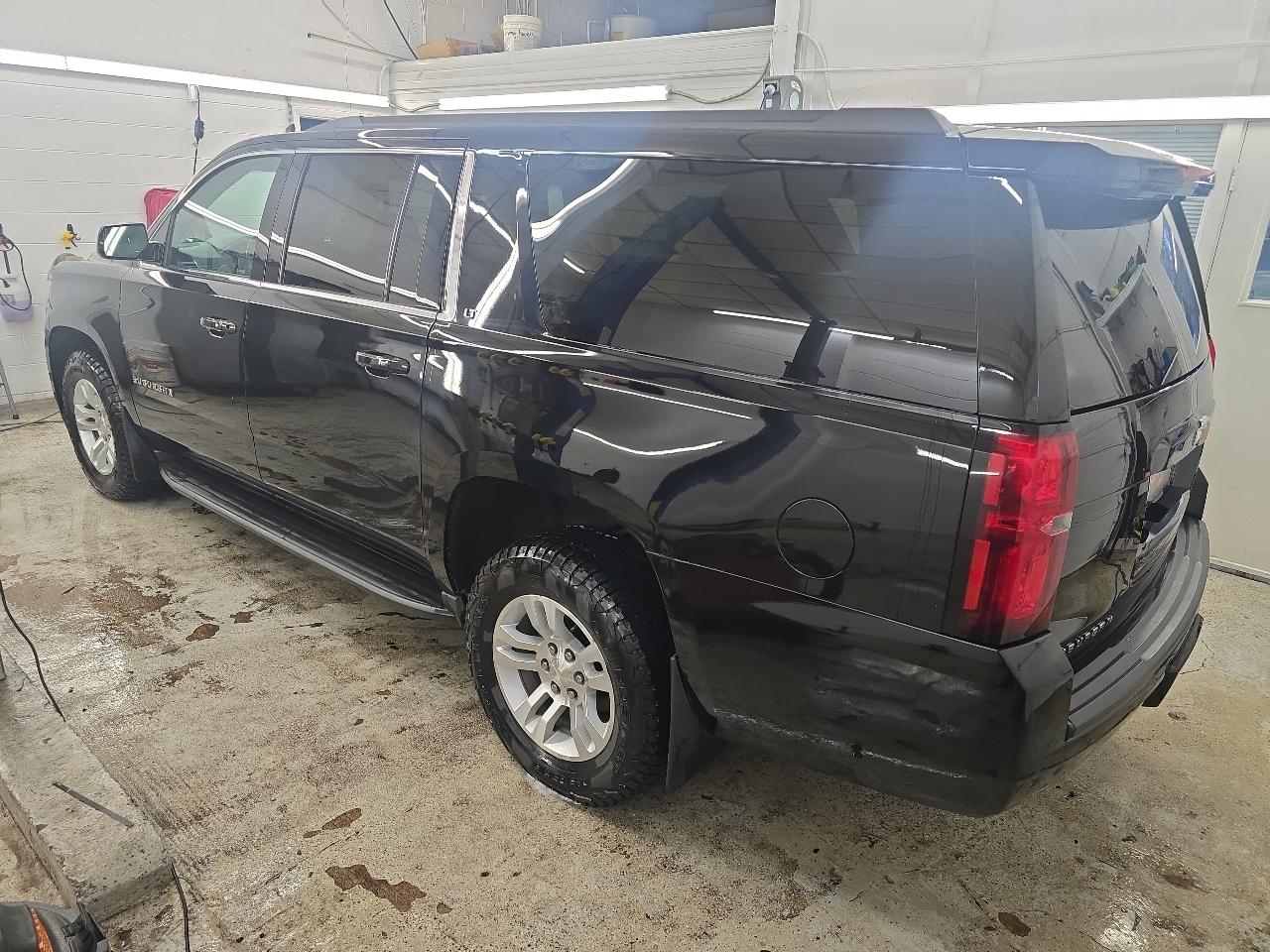 Chevrolet Suburban 1500 LT 2018