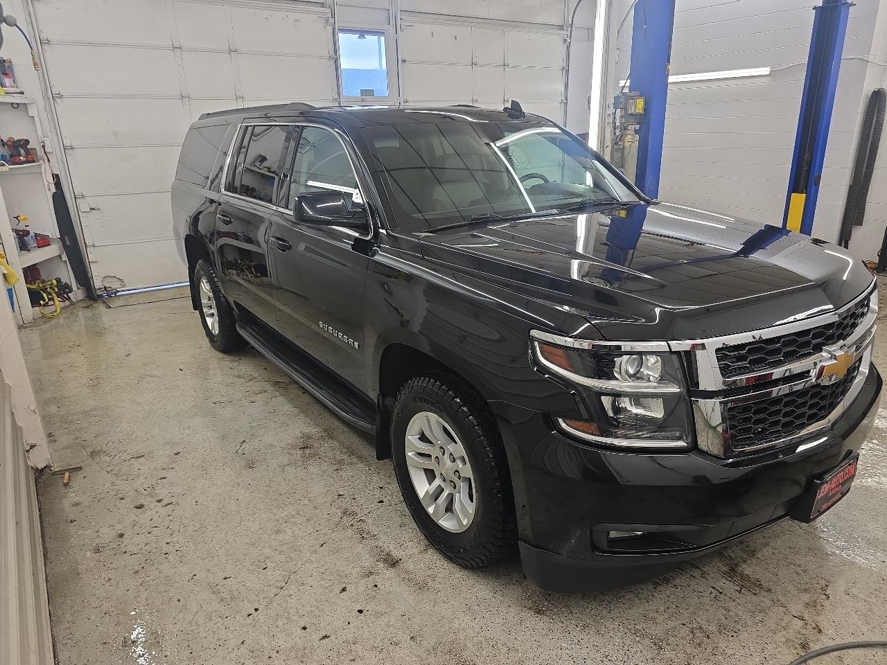 Chevrolet Suburban 1500 LT 2018