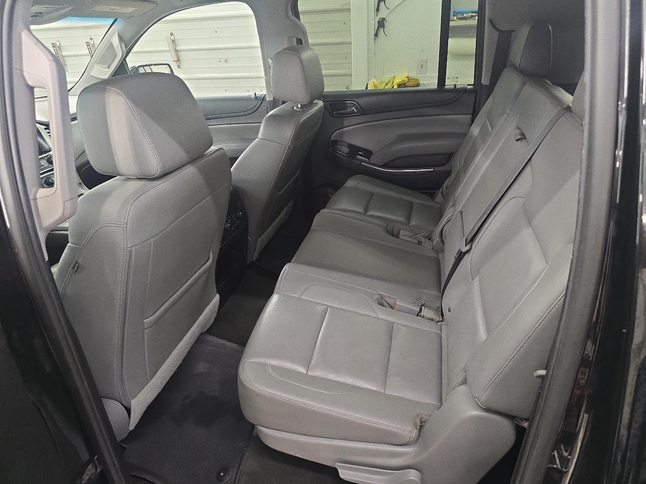 Chevrolet Suburban 1500 LT 2018