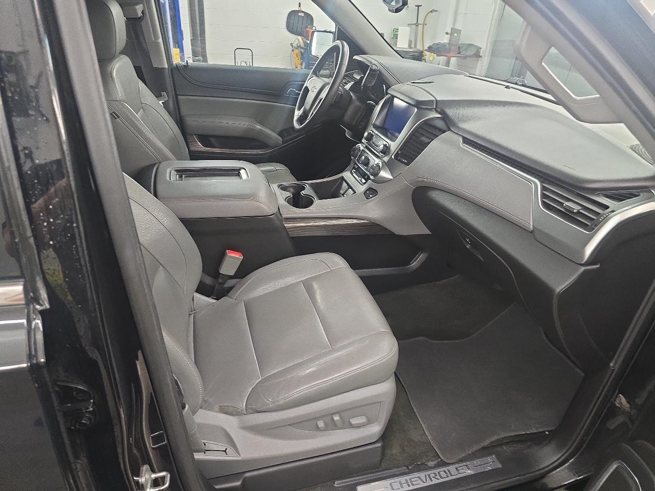 Chevrolet Suburban 1500 LT 2018