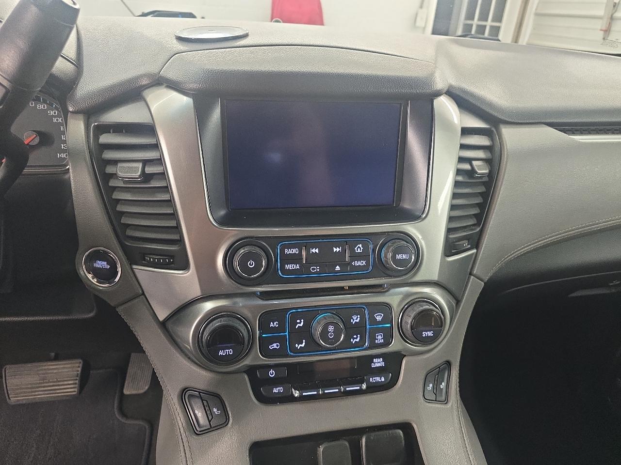 Chevrolet Suburban 1500 LT 2018