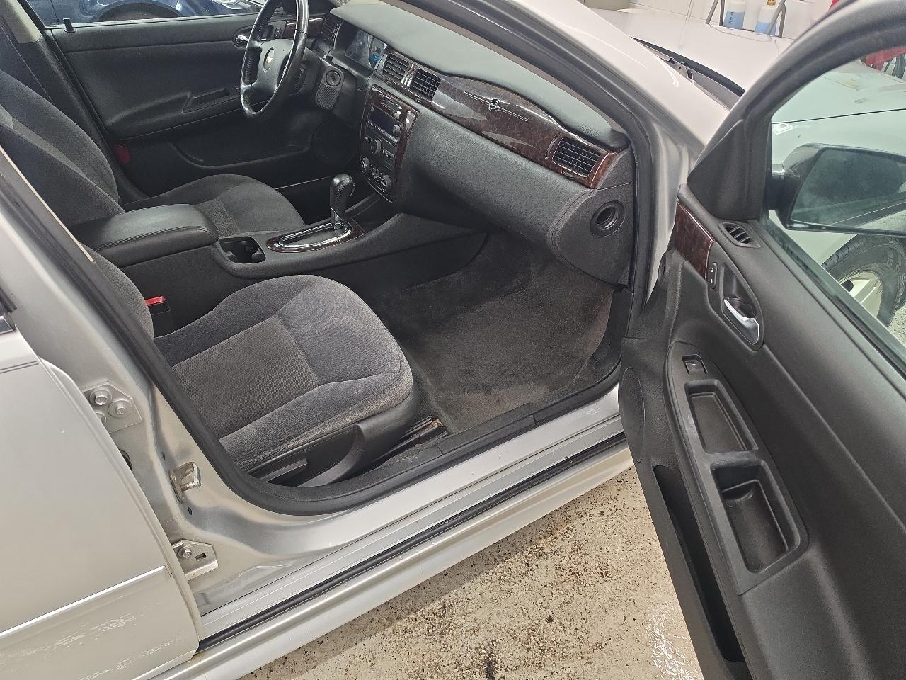 Chevrolet Impala LT 2012