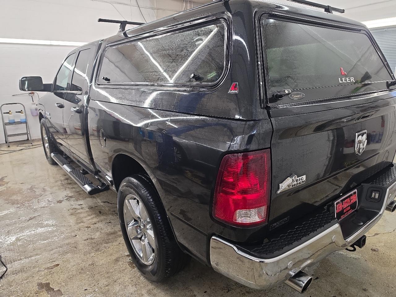 RAM 1500 SLT Quad Cab 2WD 2017