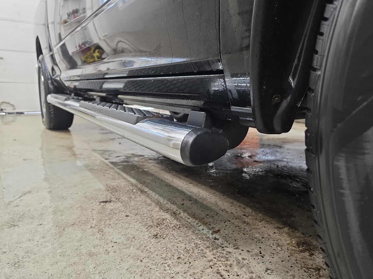 RAM 1500 SLT Quad Cab 2WD 2017