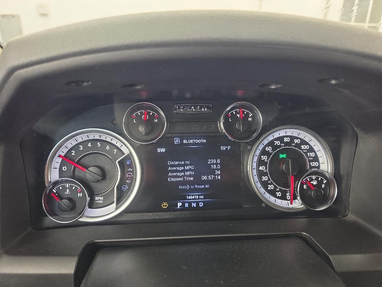 RAM 1500 SLT Quad Cab 2WD 2017