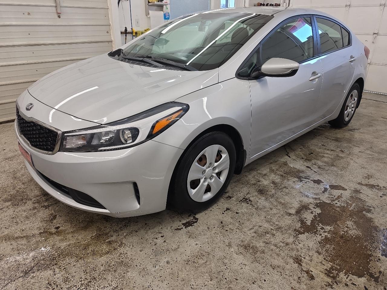 Kia Forte LX 4D Sedan 2017