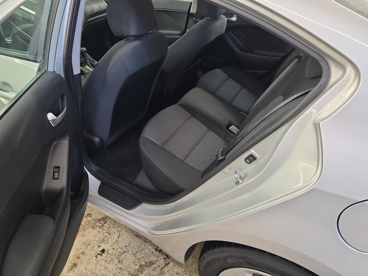 Kia Forte LX 4D Sedan 2017