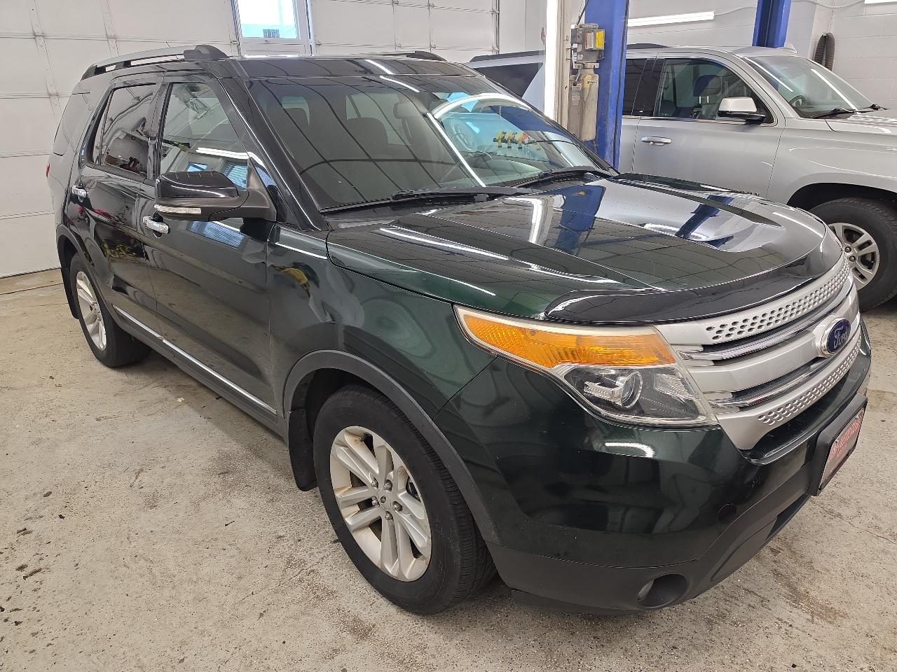 Ford Explorer XLT 4WD 2013