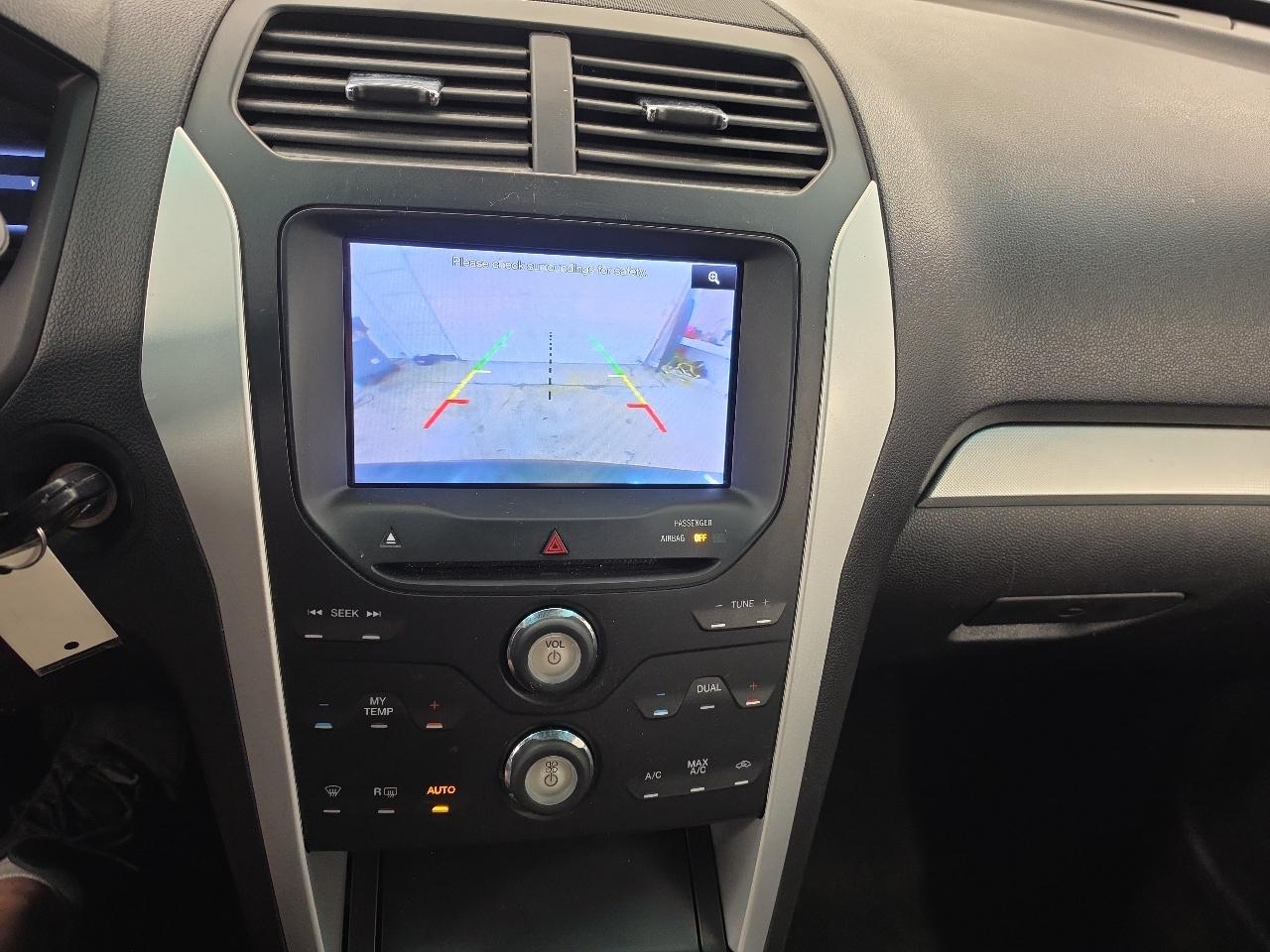 Ford Explorer XLT 4WD 2013