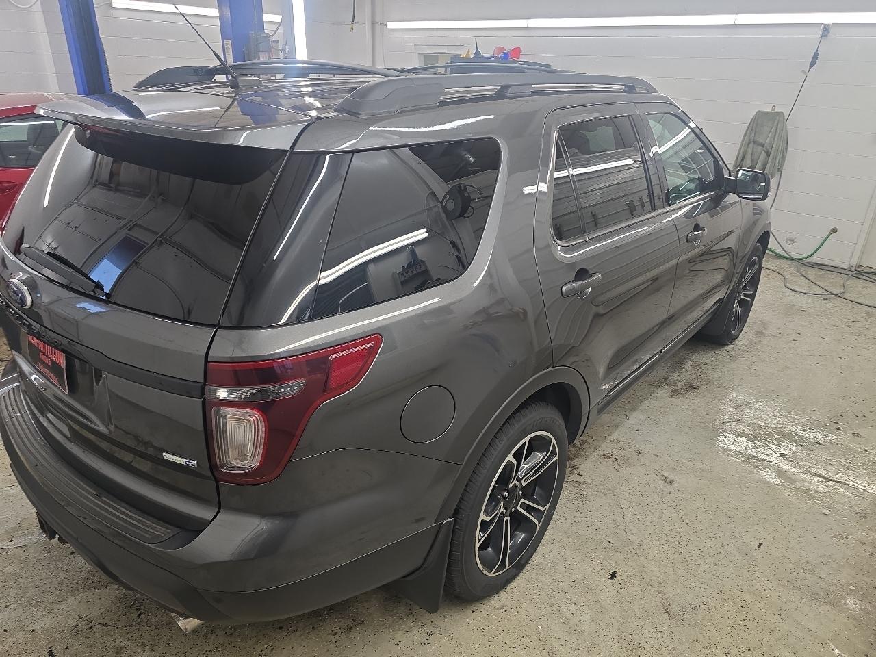 Ford Explorer Sport Sport 4WD Premium 2015