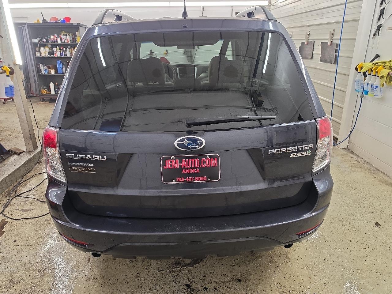 Subaru Forester 2.5X Premium 2010