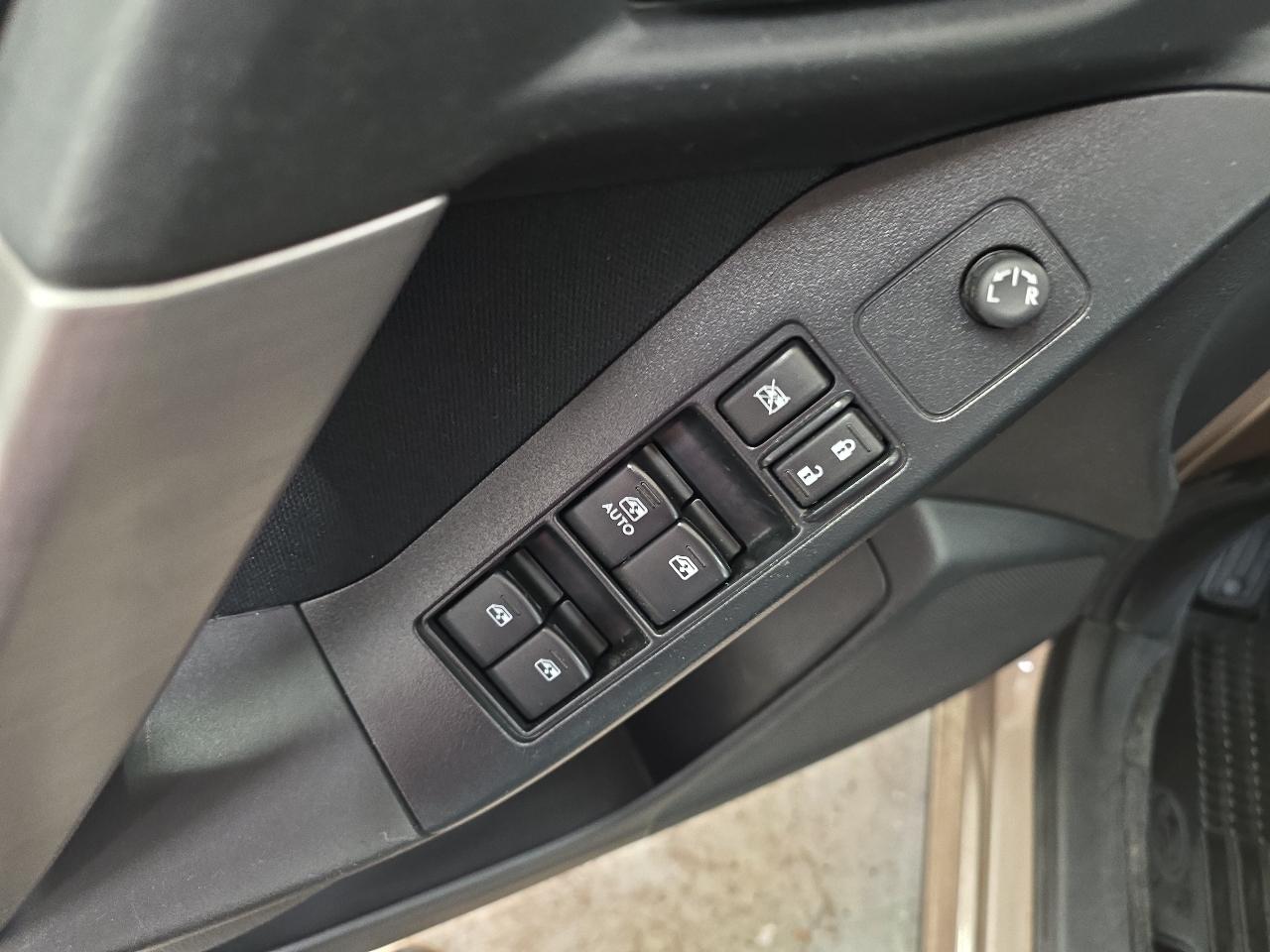 Subaru Forester 2.5i Premium PZEV CVT 2016