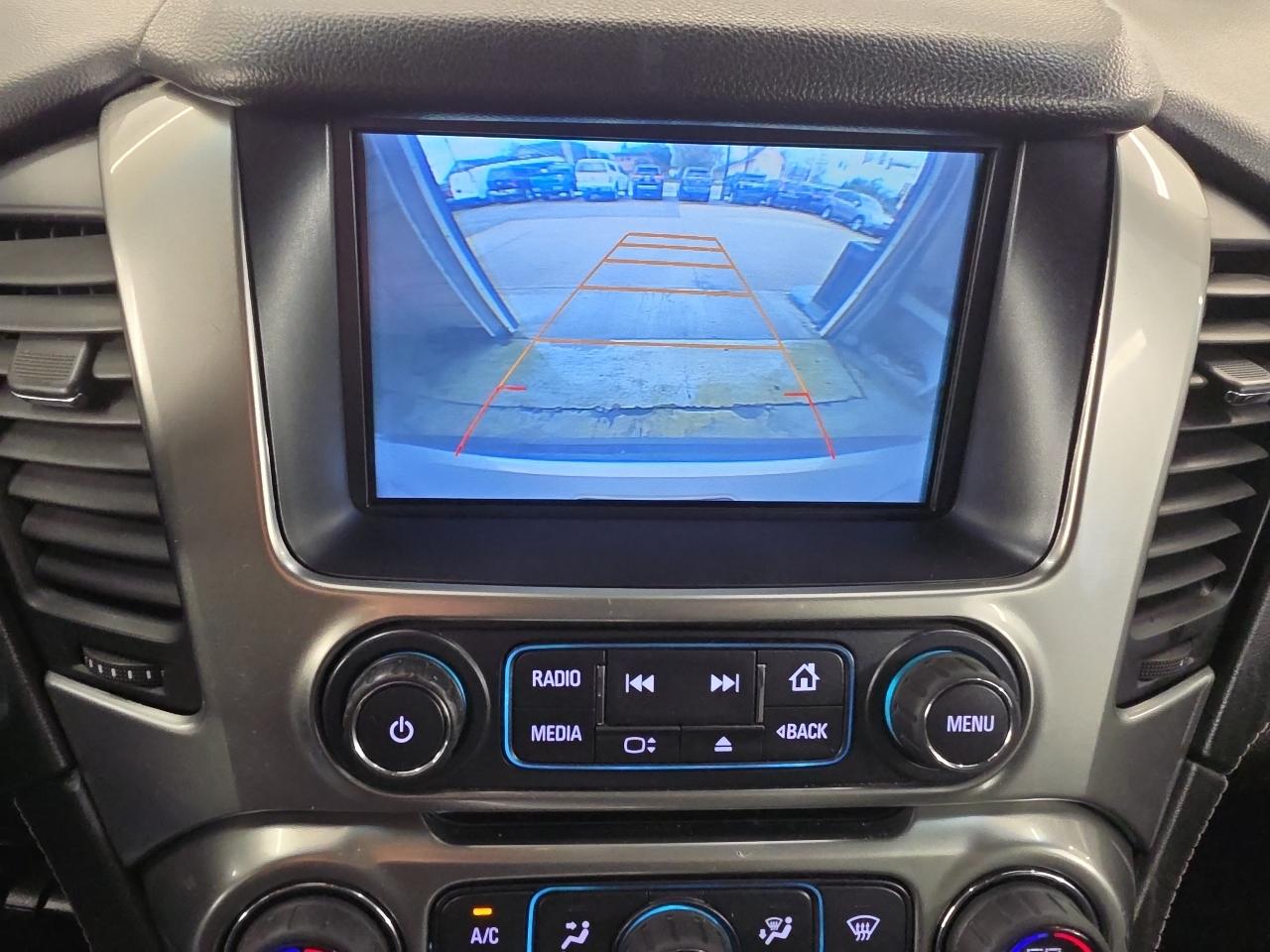 Chevrolet Suburban LT1 1500 4WD 2017