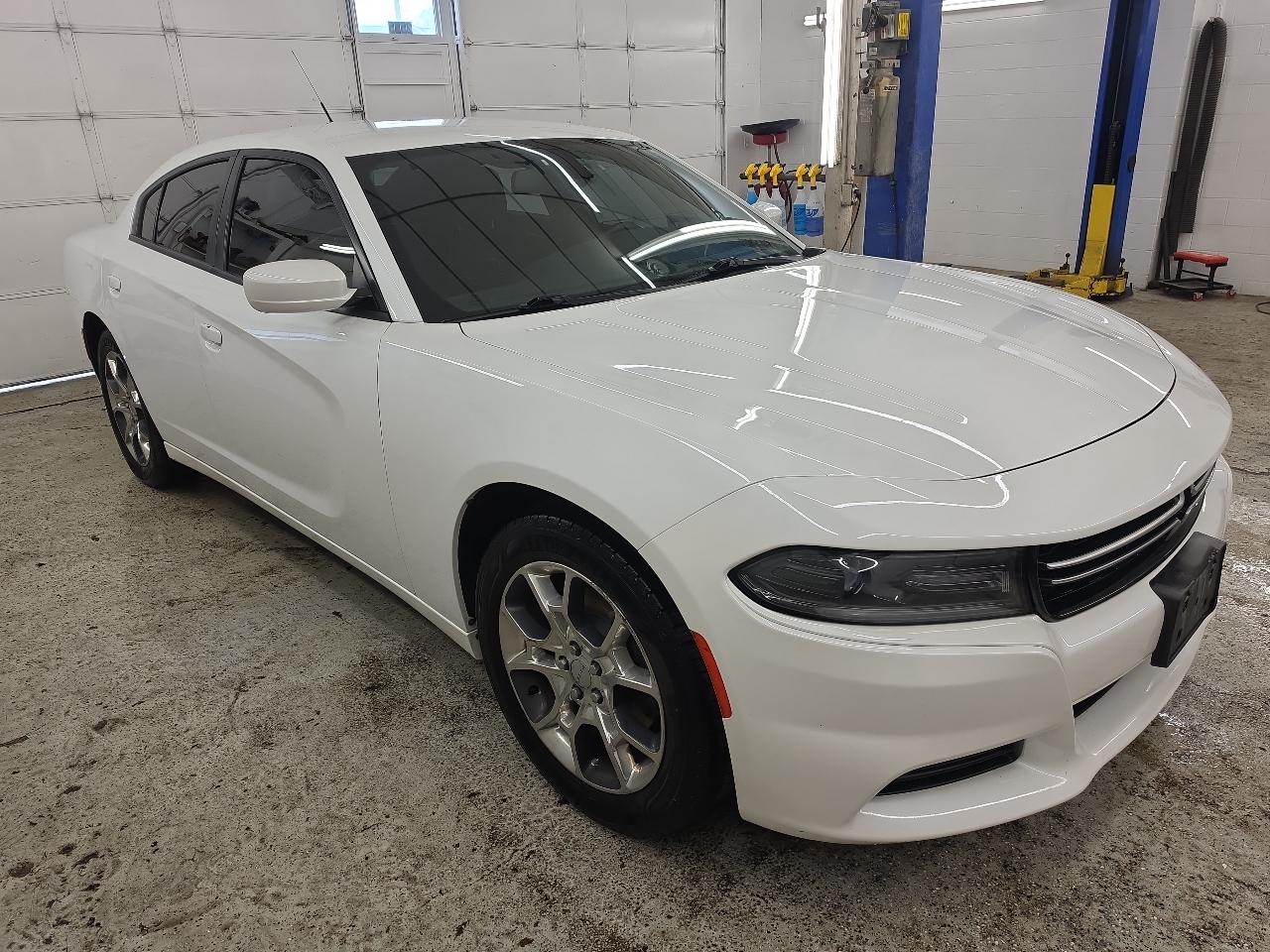 Dodge Charger SE AWD 2016
