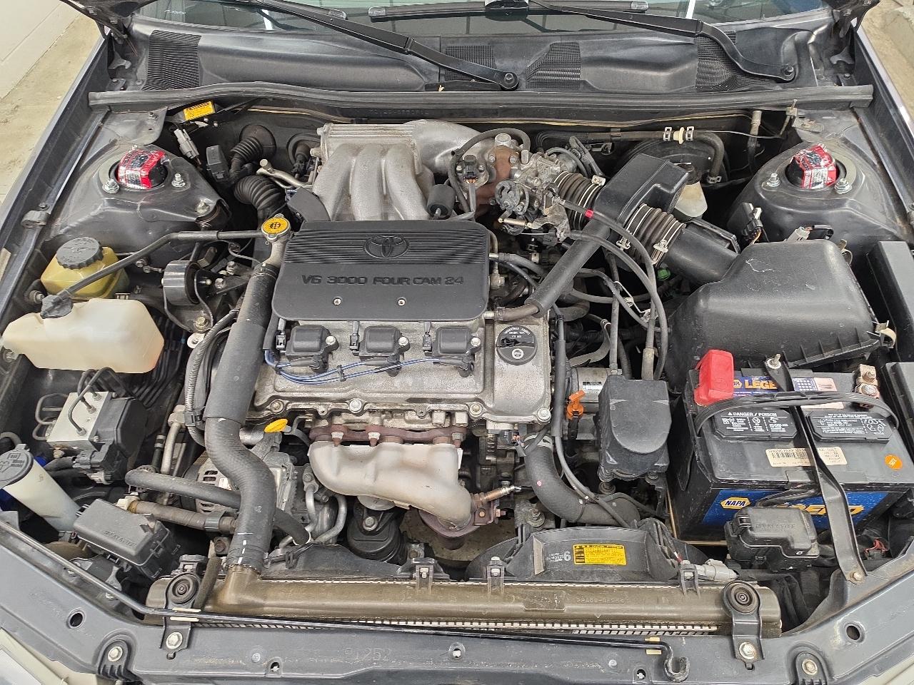 Toyota Camry LE V6 1999