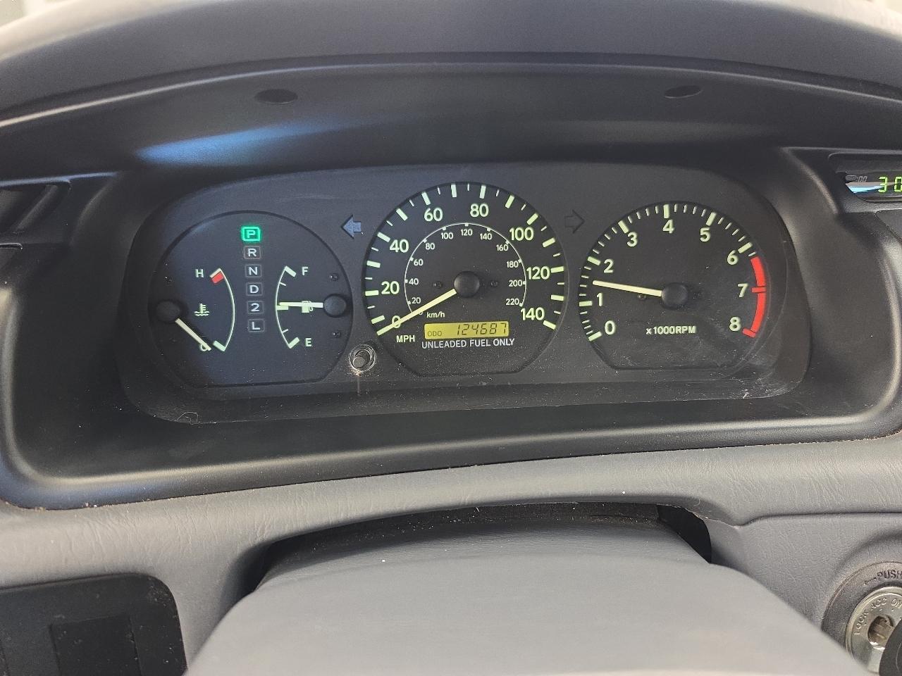 Toyota Camry LE V6 1999