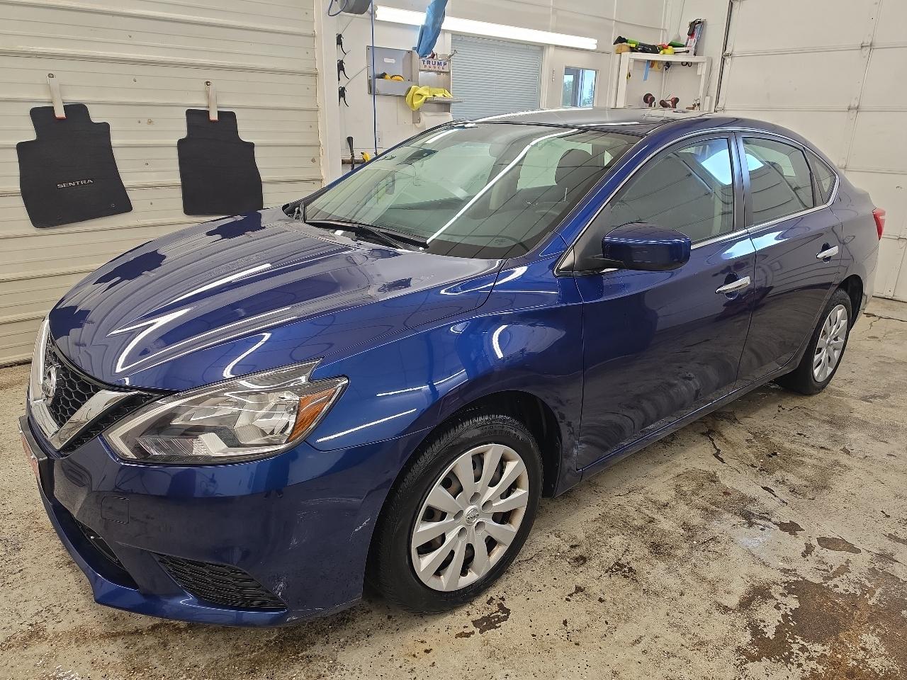 2019 Nissan Sentra S CVT's photo