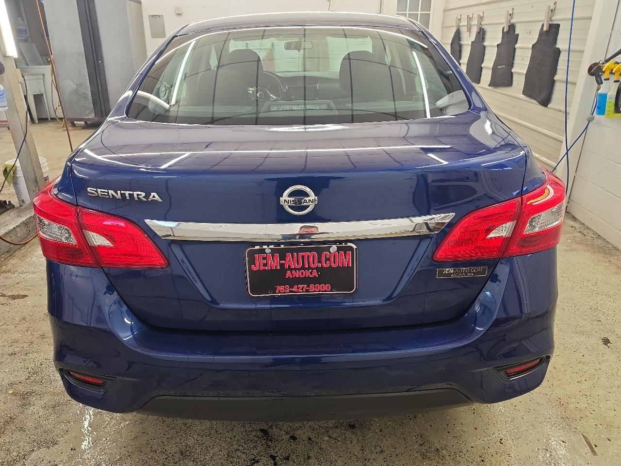 Nissan Sentra S CVT 2019