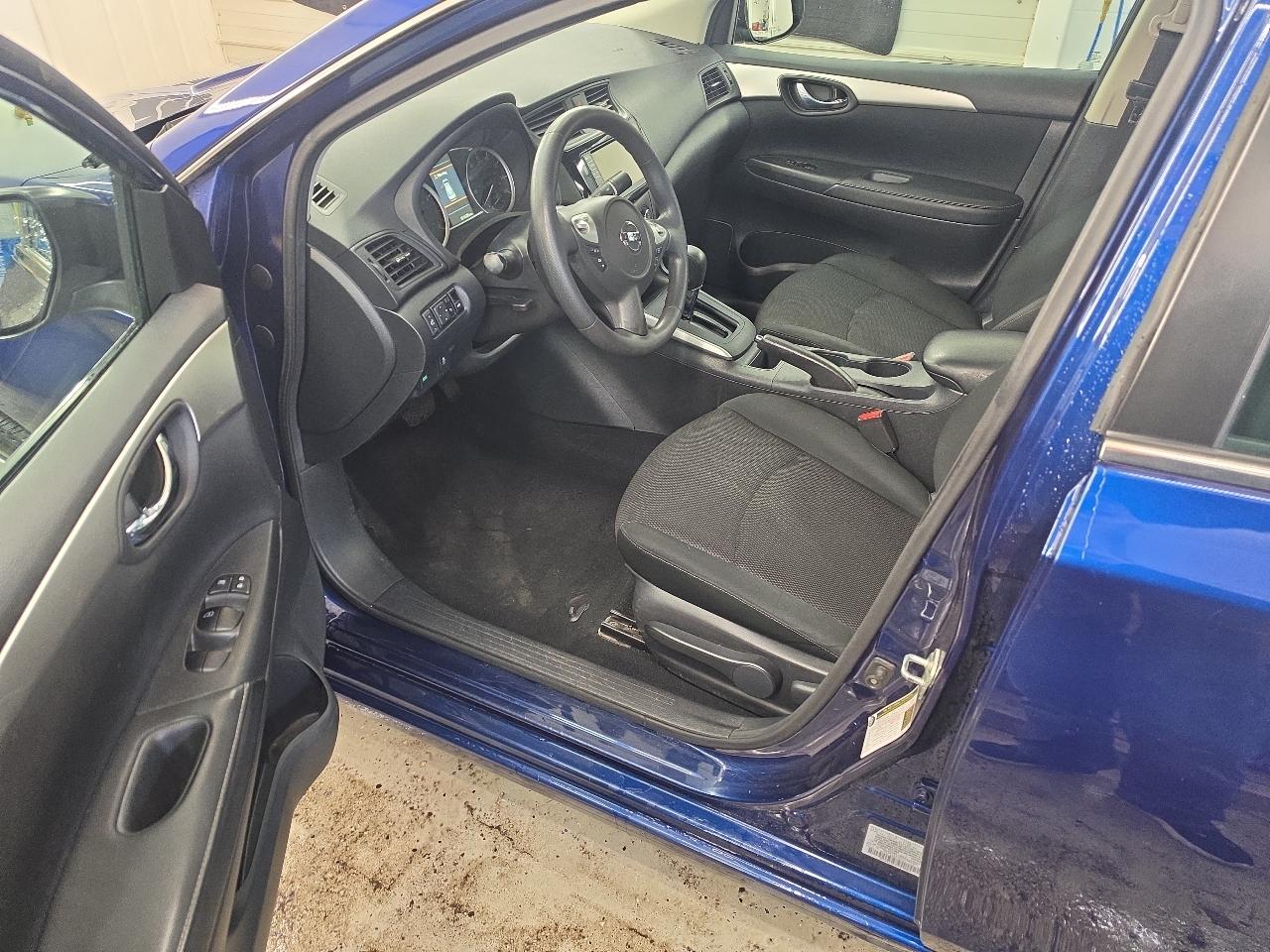 Nissan Sentra S CVT 2019