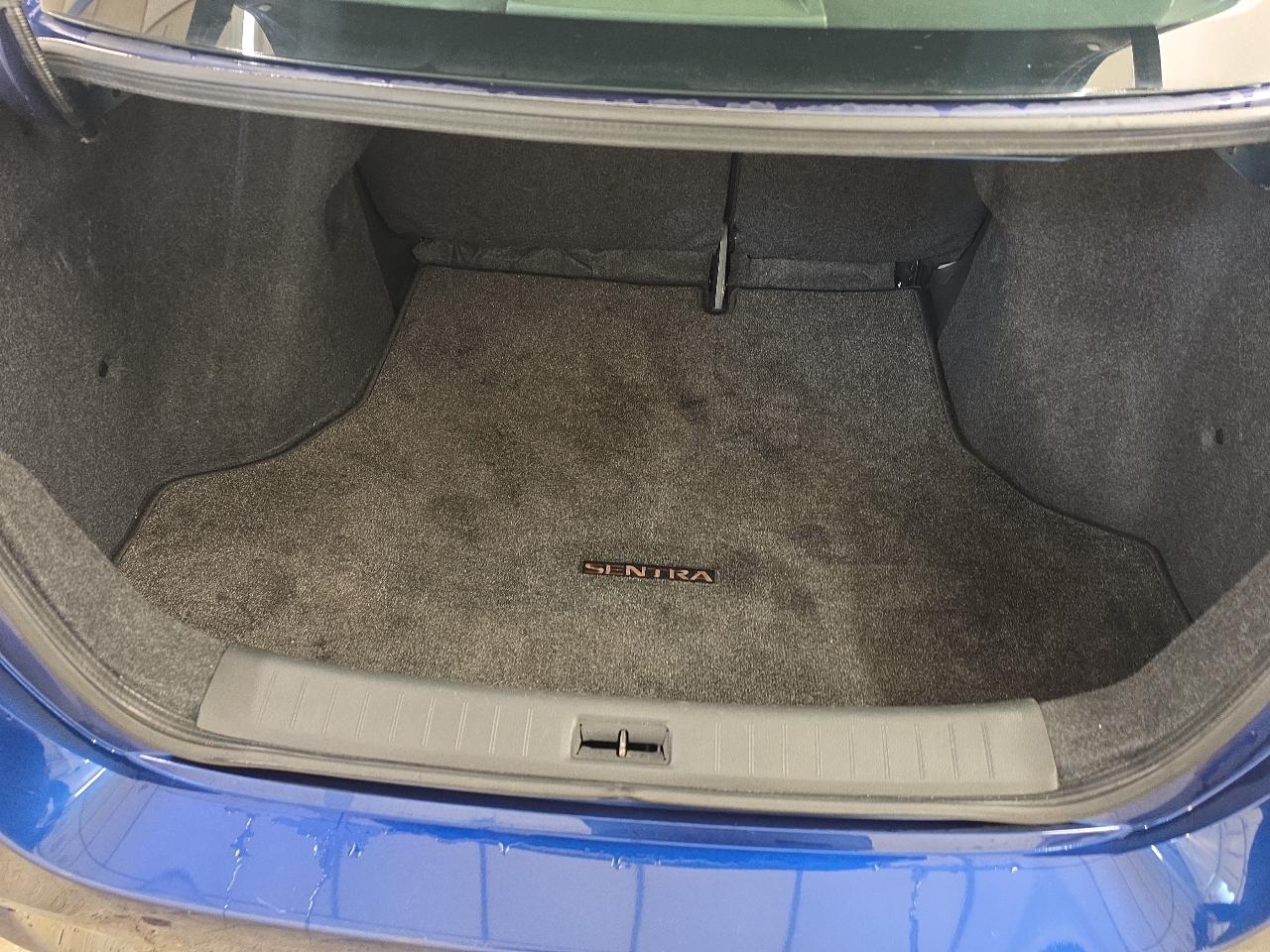 Nissan Sentra S CVT 2019